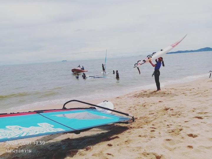 2 ห้องนอน 2 ห้องน้ำ Seaview Jomtien ชั้น18 Apartment ภายนอก รูปภาพ