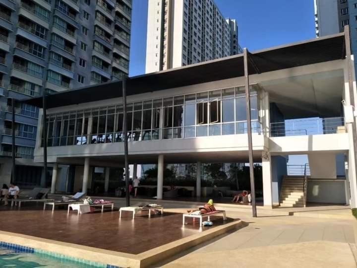 2 ห้องนอน 2 ห้องน้ำ Seaview Jomtien ชั้น18 Apartment ภายนอก รูปภาพ